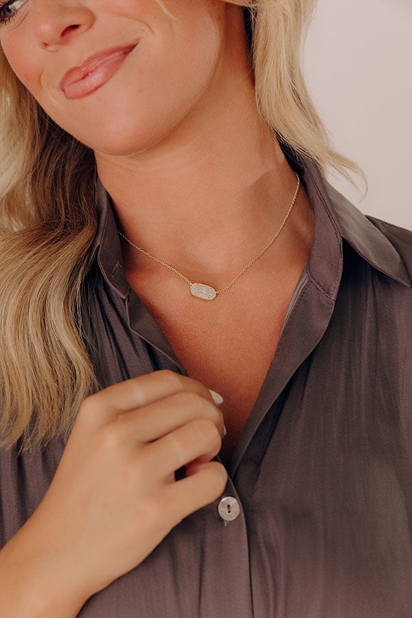 Kendra Scott Elisa Gold Pendant Necklace in Iridescent Drusy Image - 1