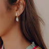 Kendra Scott Ivy Gold Drop Earrings in Sea Green Image - 1