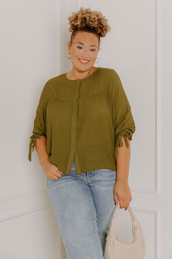 Made For Each Other Shift Top In Green Curves Image - 3