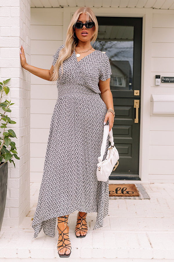 Cute Casa Maxi In Ivory Curves Image - 2