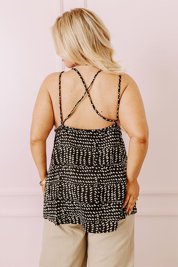 Feel The Beat Shift Tank Curves Image - 5