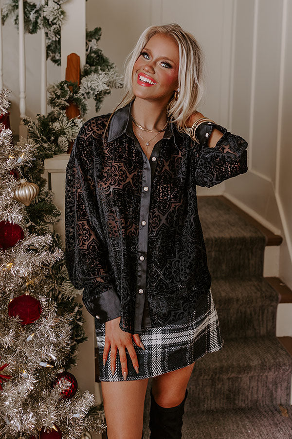 Rooftop Soiree Velvet Burnout Top In Black Image - 2
