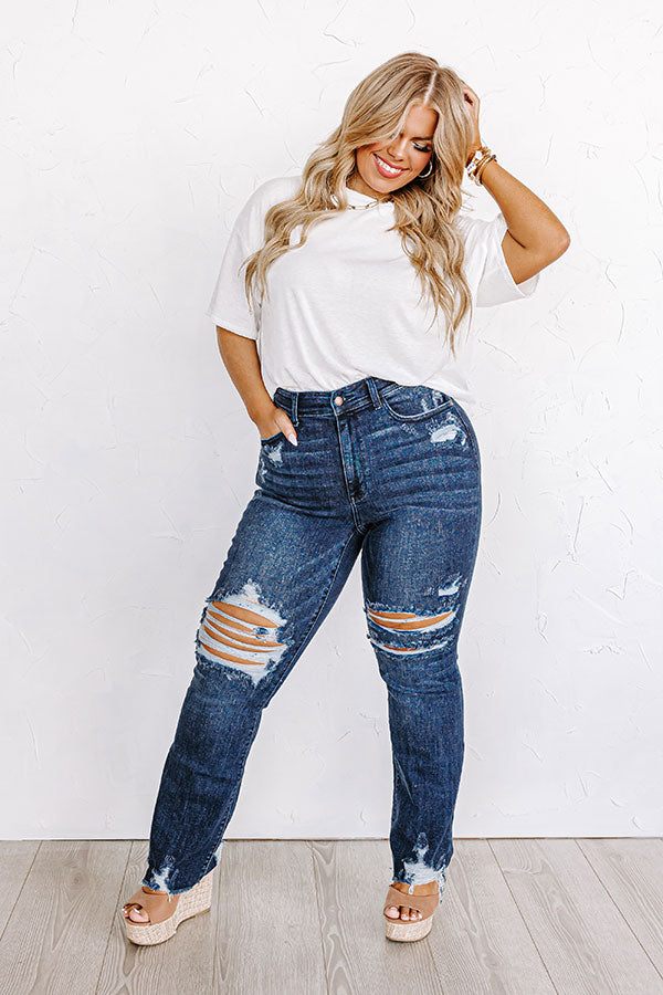 Judy Blue The Diana Midrise Distressed Jean Curves Image - 1