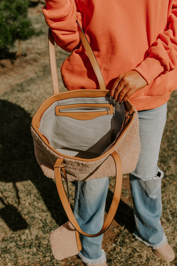 Telluride Travels Sherpa Tote Image - 4