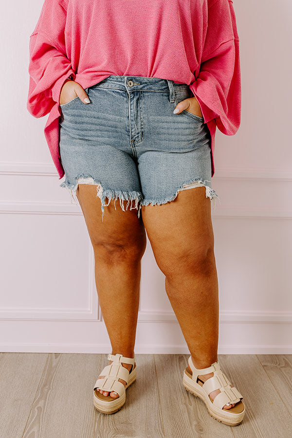 The Hazel Midrise Frayed Shorts Curves Image - 1