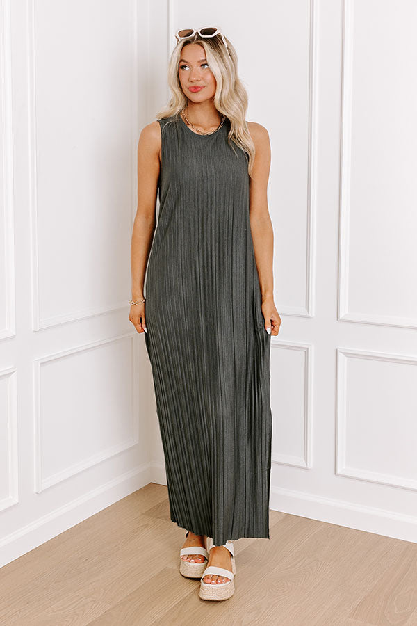 Maine Way Pleated Maxi In Forest Image - 2