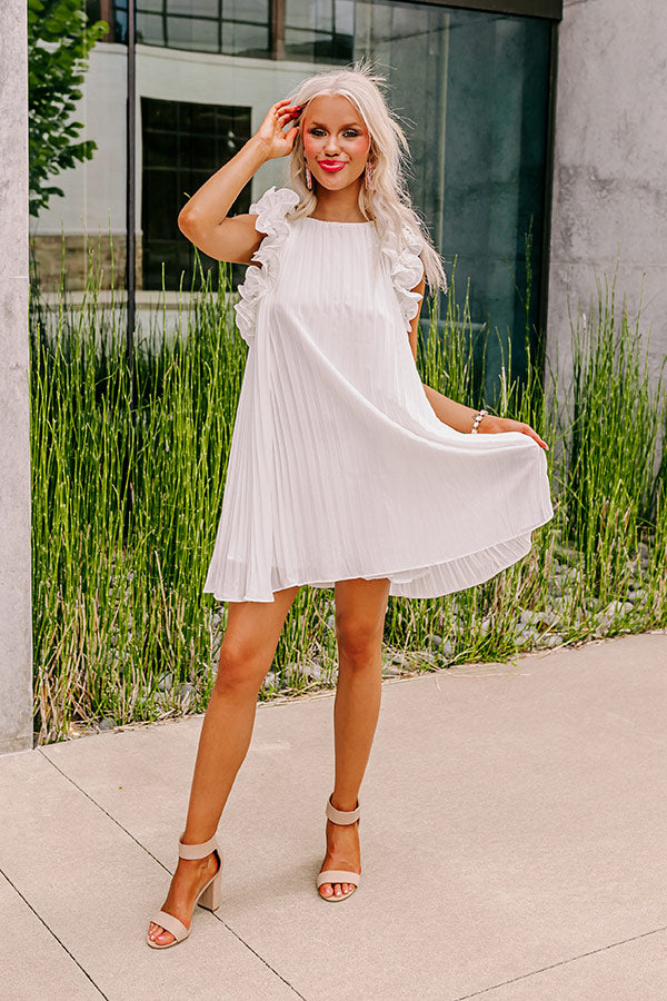 Honeysuckle Dreams Pleated Dress In White Image - 1
