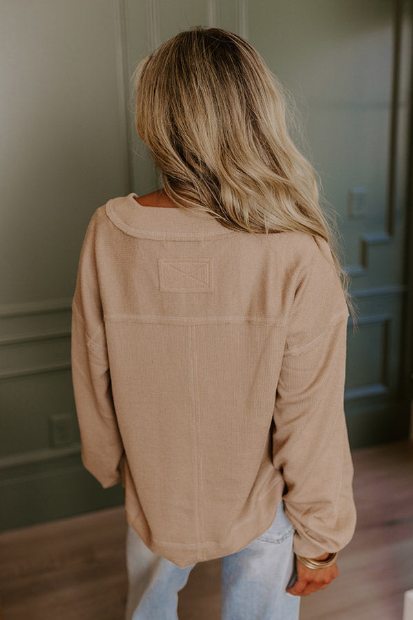 Venture Out Knit Top In Taupe Image - 4