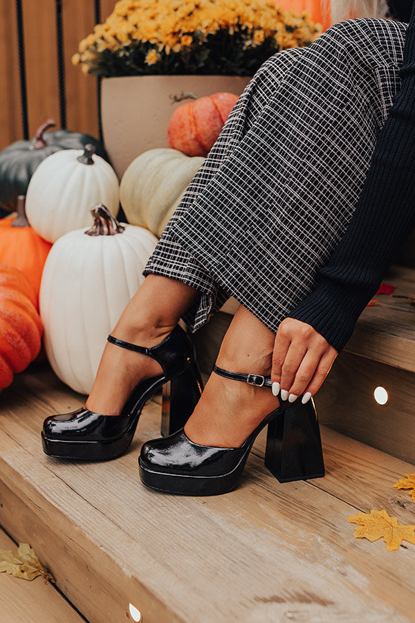 The Brielle Patent Platform Heel In Black Image - 4