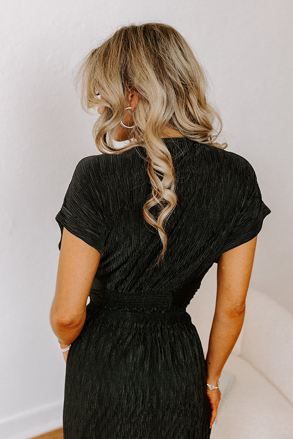 Social And Chic Pleated Top Image - 3
