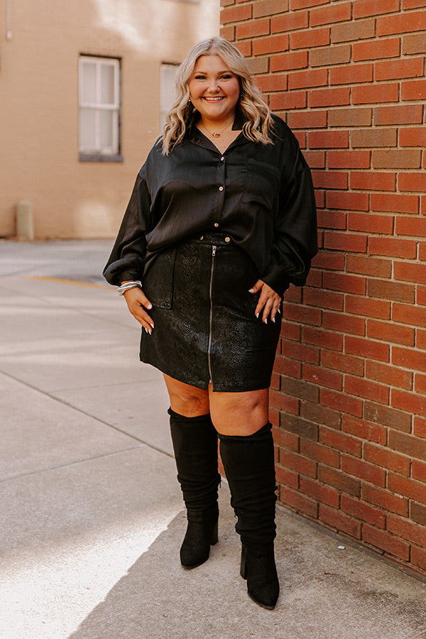 For The Record Button Up In Black Curves Image - 5