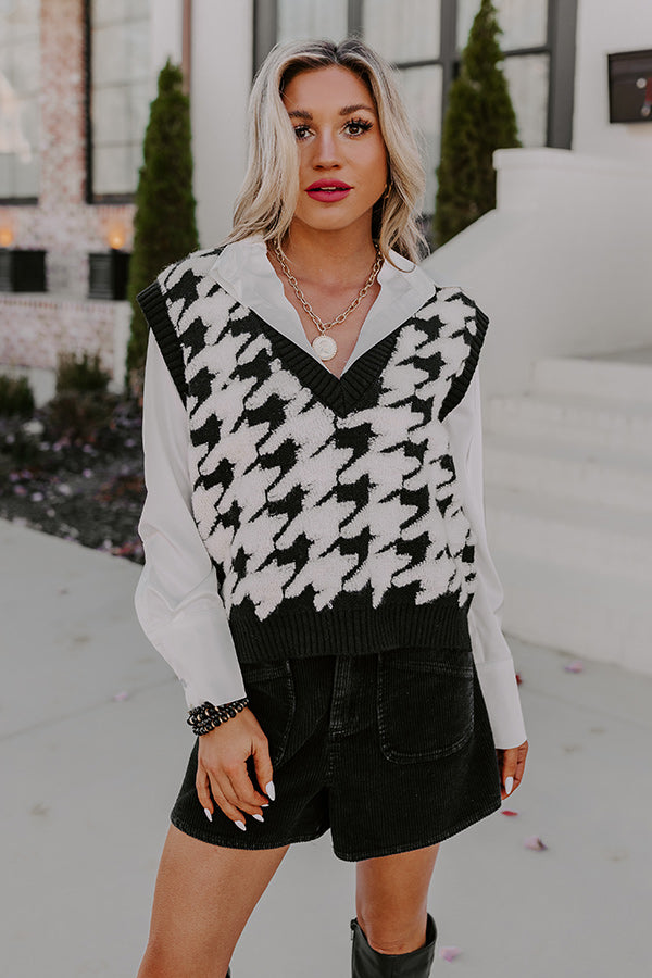 Seasonal Warmth Houndstooth Sweater Vest Image - 1