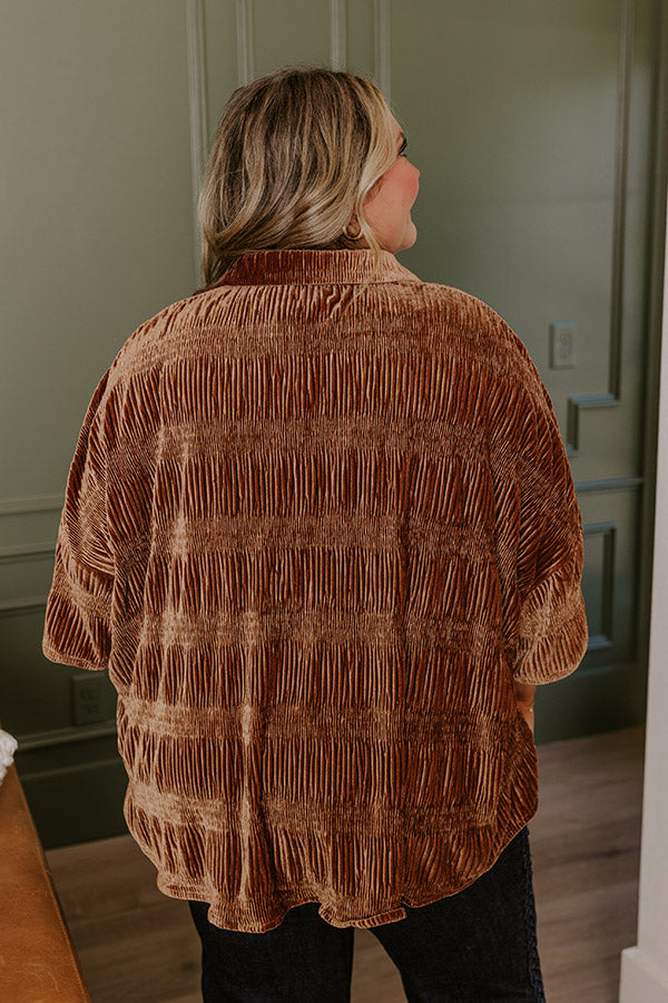 Roman Holiday Velvet Top In Brown Curves Image - 4