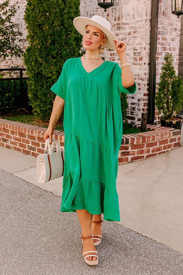 Keeping It Simple Midi in Kelly Green Curves Image - 1