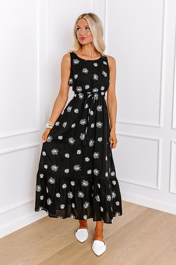 Tropical Oasis Embroidered Midi Image - 5