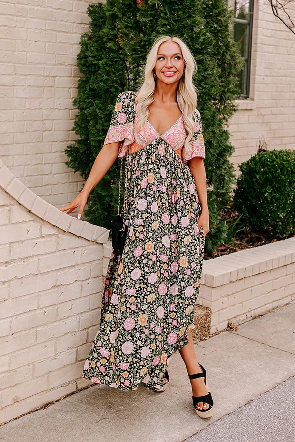 Florence Stroll Maxi Dress in Black Image - 2
