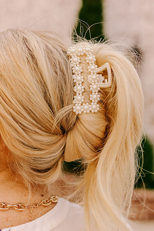 Flower Power Hair Claw Clip Image - 1