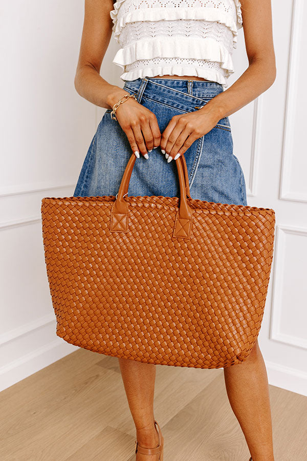 The Avianna Tote In Brown Image - 4