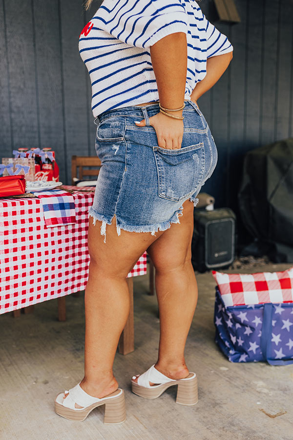 Risen Maeve High Waist Frayed Shorts in Medium Wash Curves Image - 4