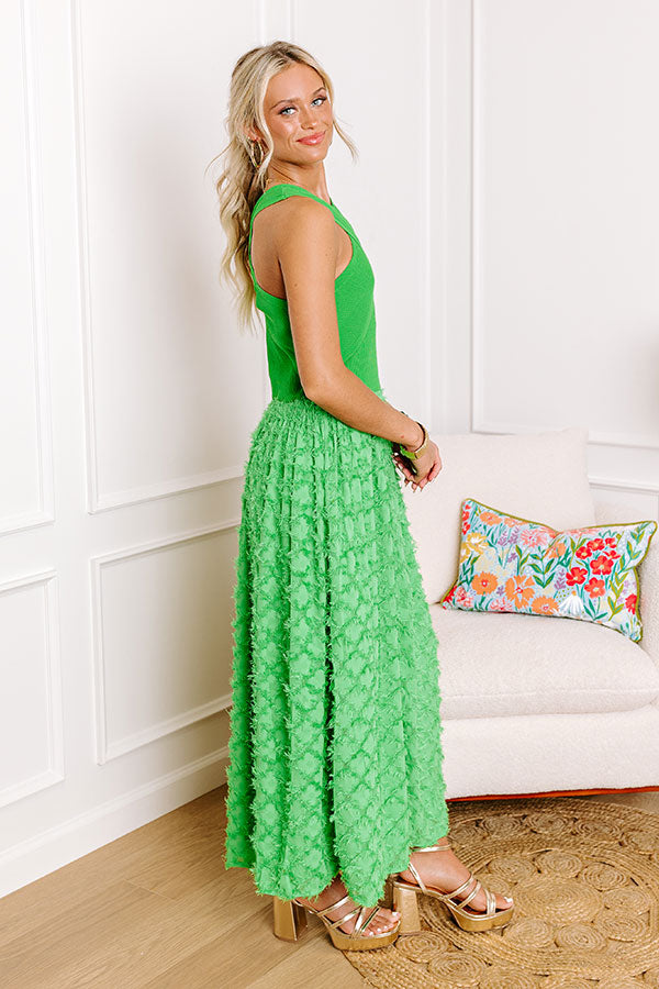 Luxe Lifestyle Midi in Kelly Green Image - 5