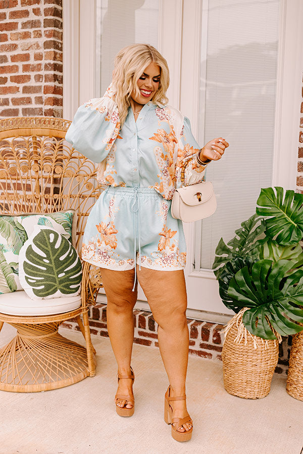 Feeling Luxurious Shorts Curves Image - 1
