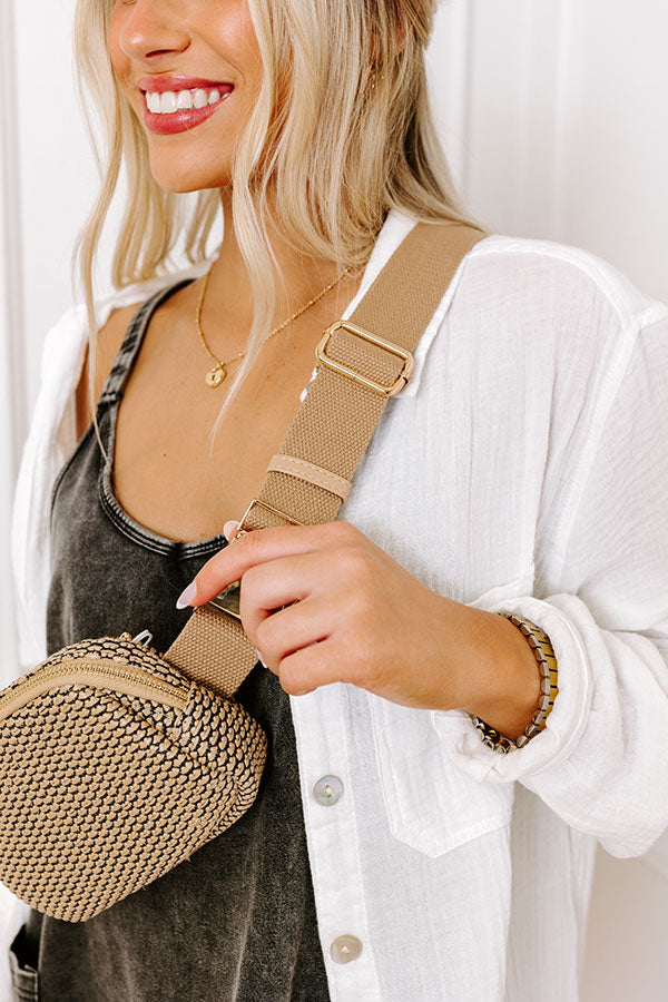 Statement Piece Woven Fanny Pack in Beige Image - 2