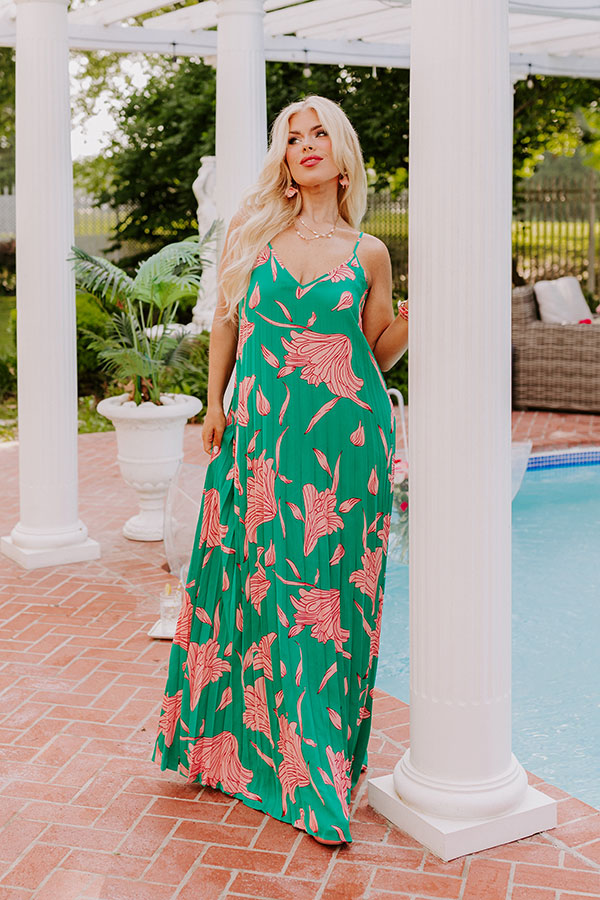 Vibrant Moment Floral Maxi Dress in Jade Curves Image - 2