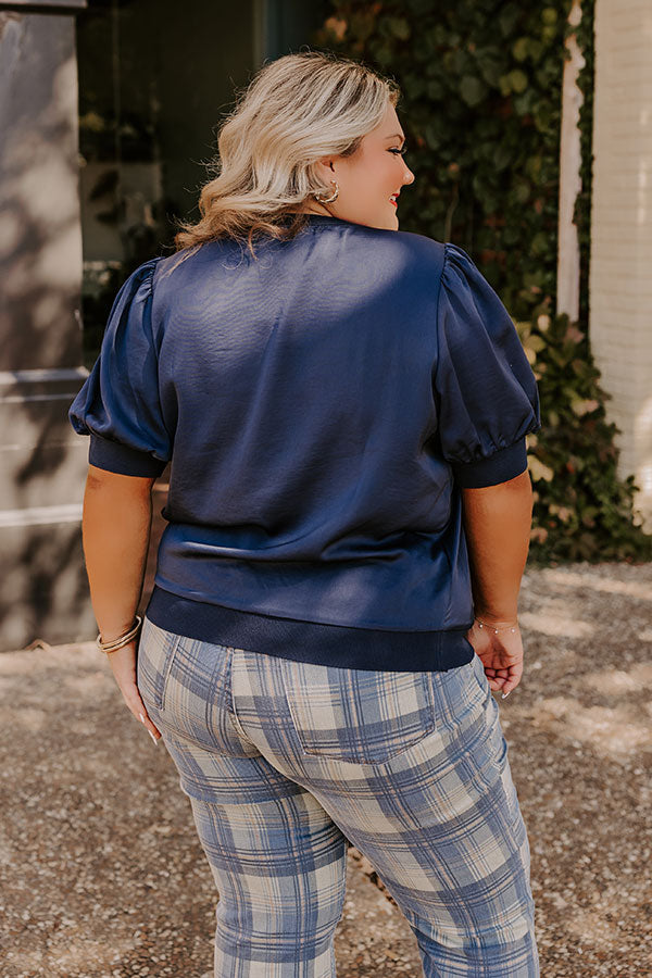 Central Park Stroll Shift Top in Navy Curves Image - 4