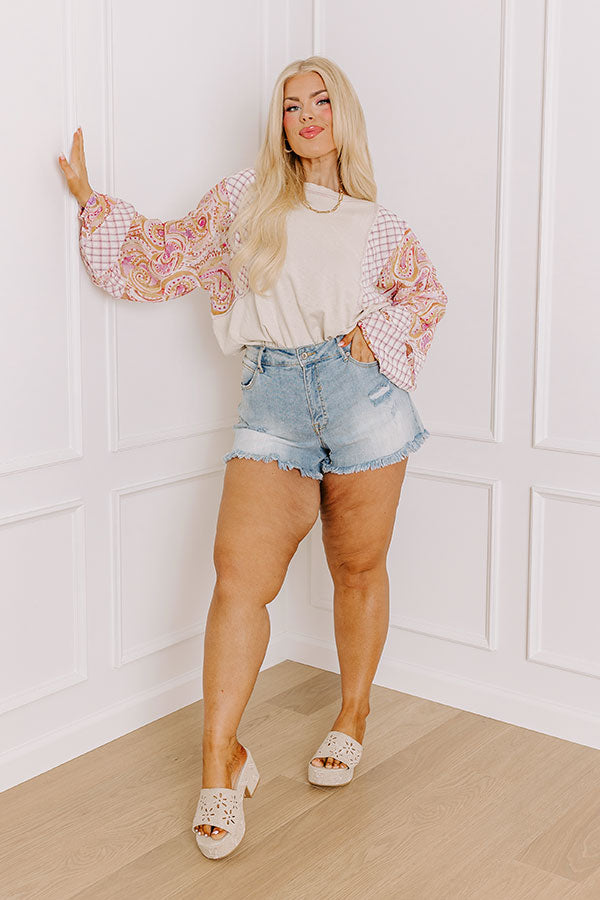 Jetting Around Shift Top in Oatmeal Curves Image - 1