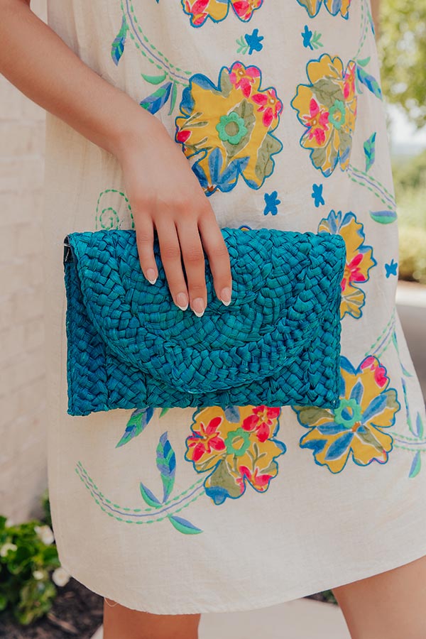 Sunny Refresh Woven Clutch in Turquoise Image - 1