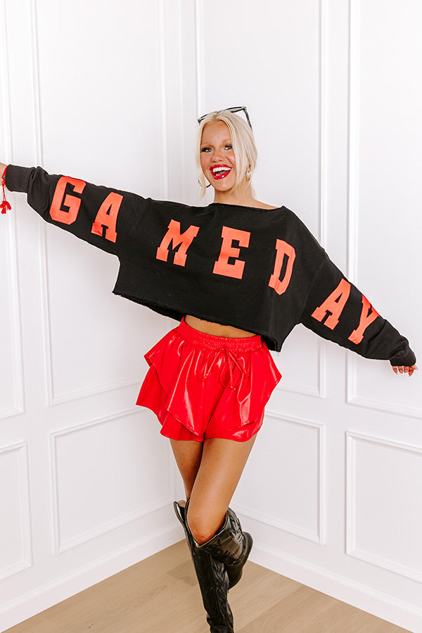 Game Day Crop Sweatshirt in Black/Red Image - 2