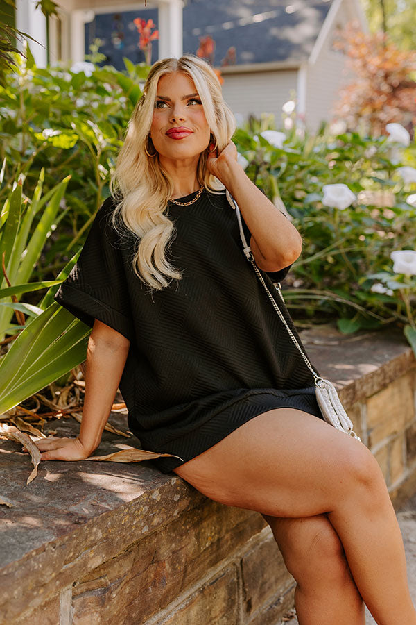 Coffee And Chit Chat Shift Top in Black Curves Image - 1