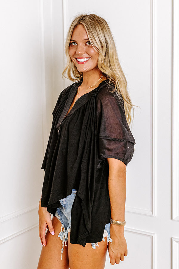 London Landscape Linen-Blend Top in Black Image - 3