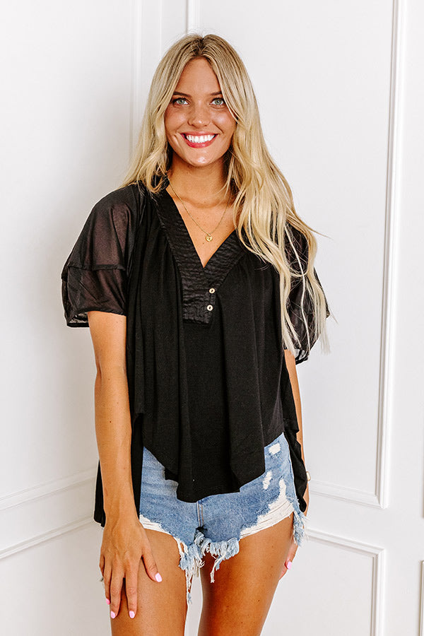 London Landscape Linen-Blend Top in Black Image - 4