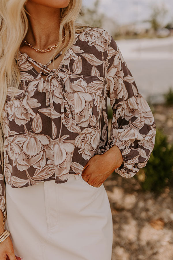 Courtyard Dreaming Floral Top in Espresso Image - 3