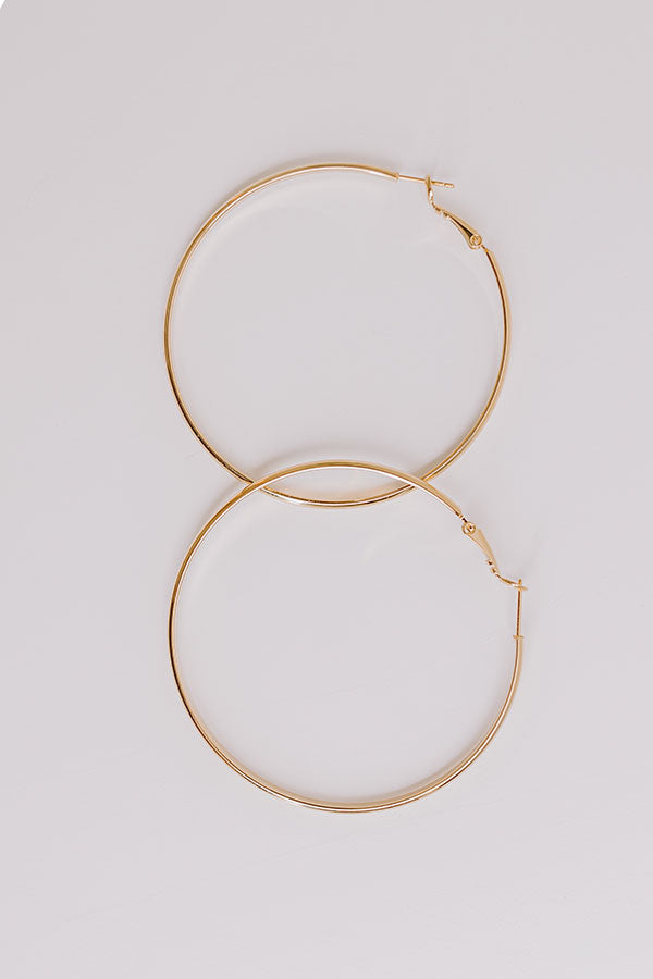 Cue The Chic Hoop Earrings Image - 2