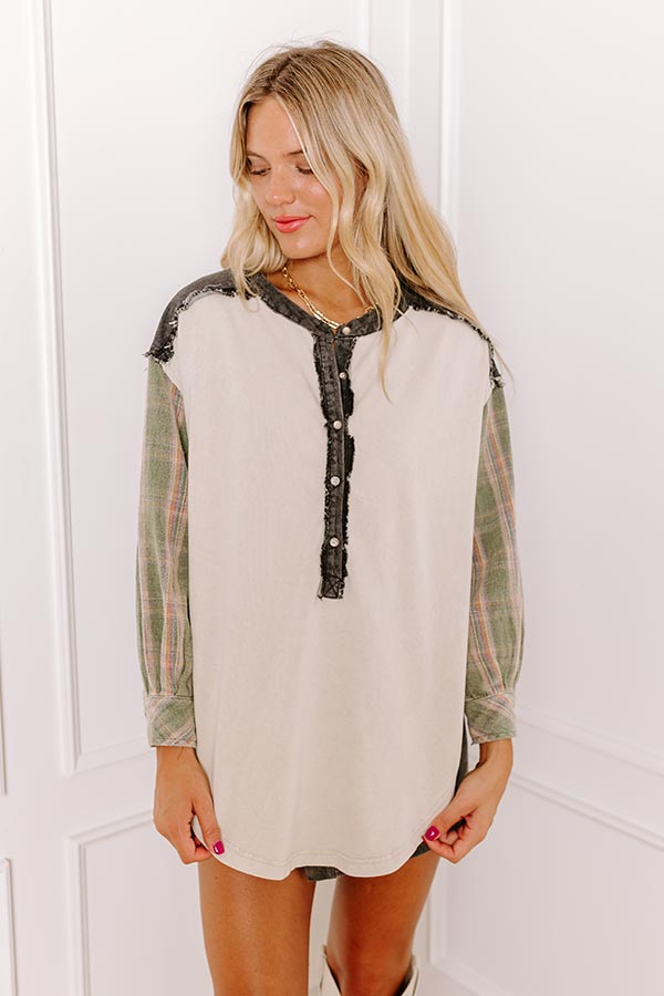 Bonfire Season Vintage Henley Top in Green Image - 5