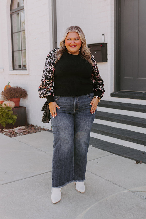 Downtown Manhattan Sweater Top Curves Image - 3