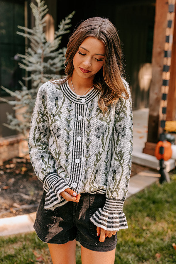 Floral Dreams Knit Sweater in Grey Image - 2