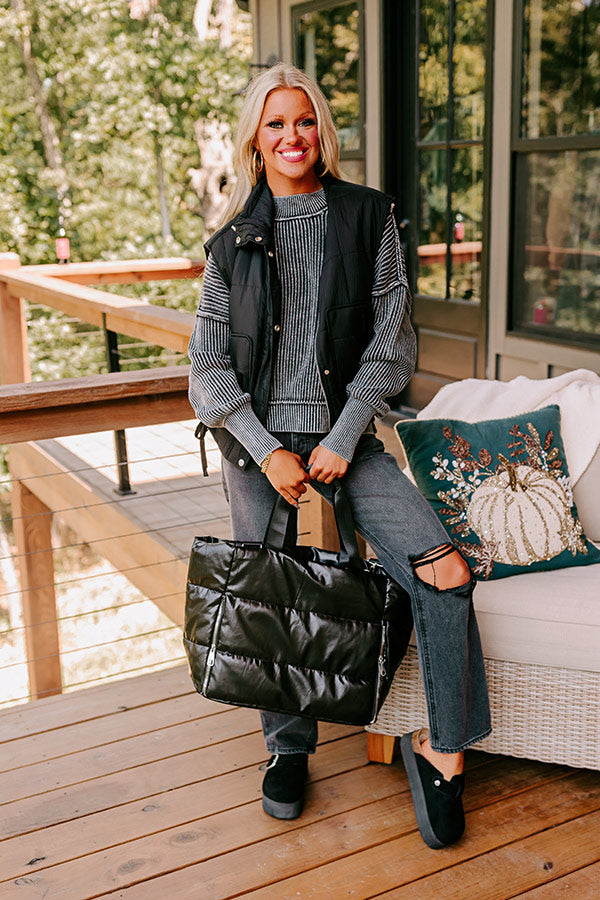 Scenic Hike Quilted Vest in Black Image - 4