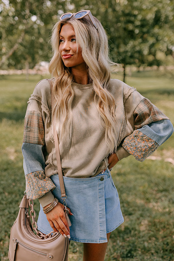 Boho Feels Sweatshirt in Beige Image - 1
