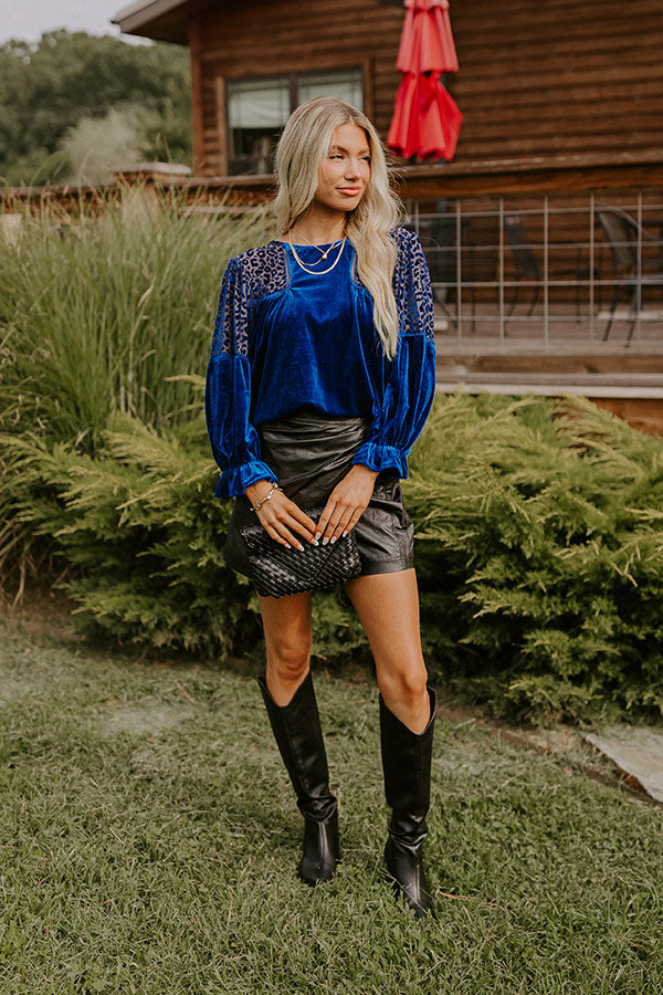 Speak Easy Charm Velvet Top Image - 2