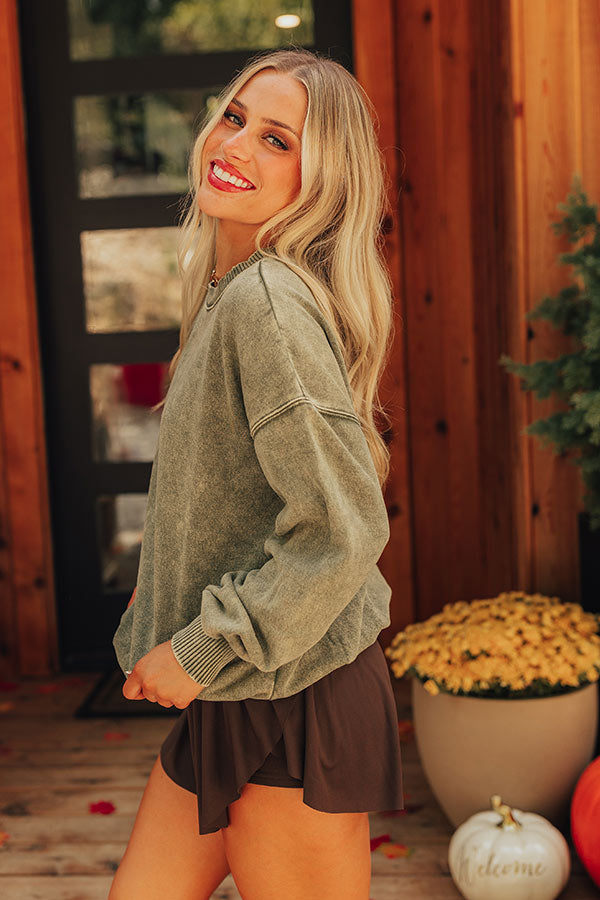 Trailside Cutie Vintage Wash Sweatshirt in Green Image - 2