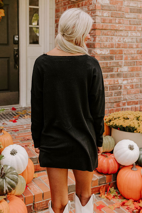 Fall Latte Shift Sweater in Black Image - 4