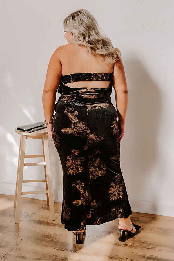 Charmed Moments Velvet Floral Maxi Dress Curves Image - 5