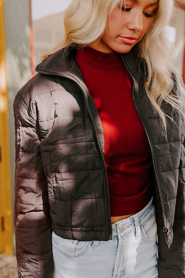 Crisp Leaves Puffer Jacket in Black Image - 2