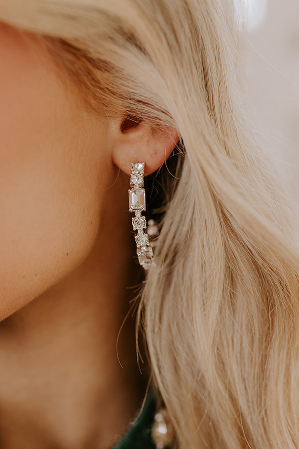 Chic State Of Mind Hoop Earrings in Silver Image - 2