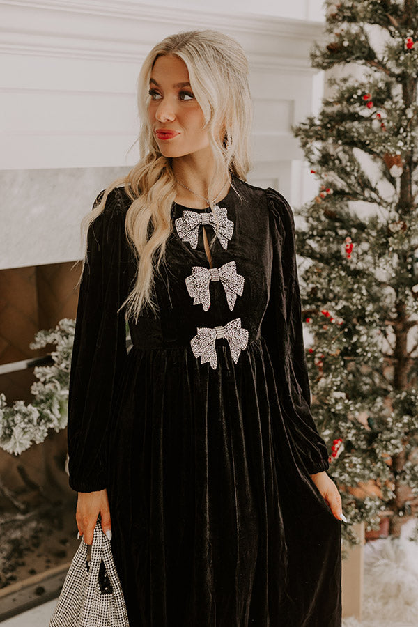 For The Love Of Bows Velvet Midi in Black Image - 4