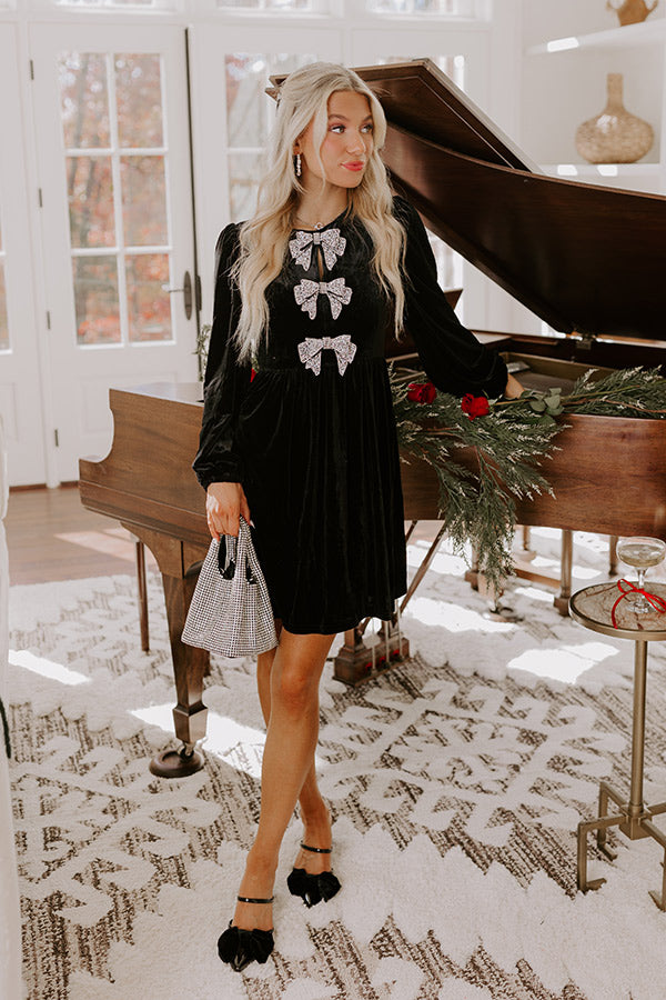Black velvet mini dress, fitted party dress with long sleeves, perfect for evening wear.