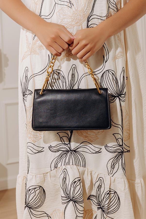Happy Hour Meetup Faux Leather Purse in Black Image - 1